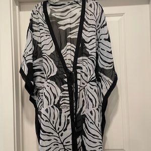 Black & White Duster